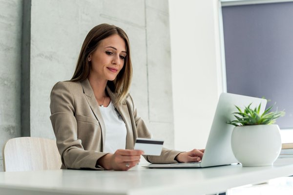 Top banques en ligne pour expatriés en france: guide pratique